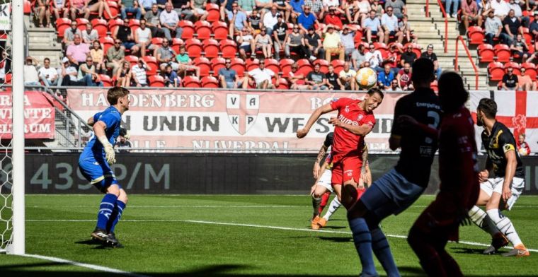 Strafadvocaat keurt stadionverbod voor raddraaiers FC Twente af: 'Waanzin'