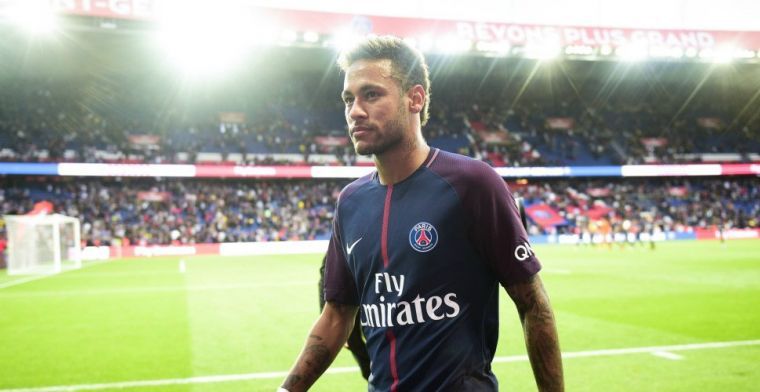 PSG-voorzitter is geruchten zat: 'Tweeduizend procent zeker dat Neymar blijft'