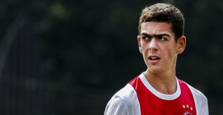 FC Utrecht strikt weer talent van Ajax: 'Hij is een zeer getalenteerde speler'