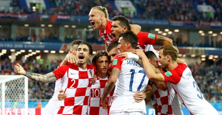 Kroatië verslaat erbarmelijk Nigeria dankzij eigen doelpunt en penalty Modric