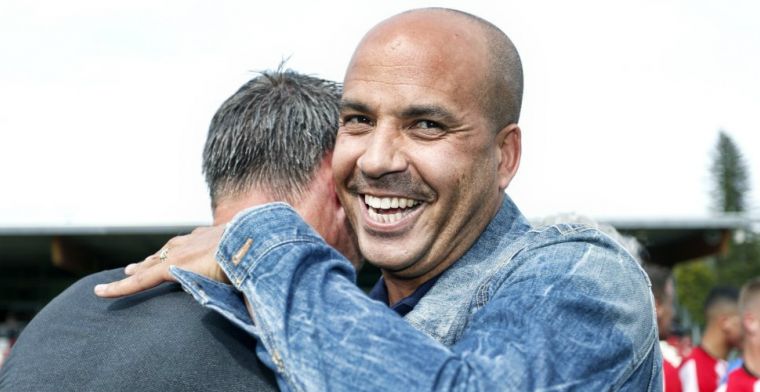 AZ shopt bij PSV en legt nieuwe assistent-trainer voor drie jaar vast