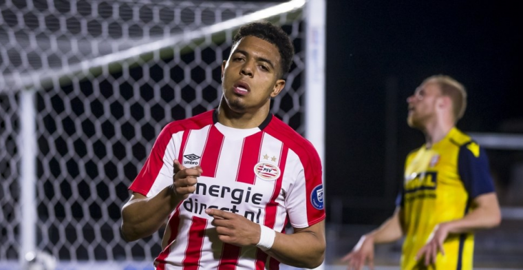 'Ja, Lozano en ik zijn concurrenten bij PSV, maar ervaar dat niet als probleem'