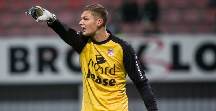 Lukkien hakt knoop door en begint met 18-jarige doelman aan Eredivisie-seizoen