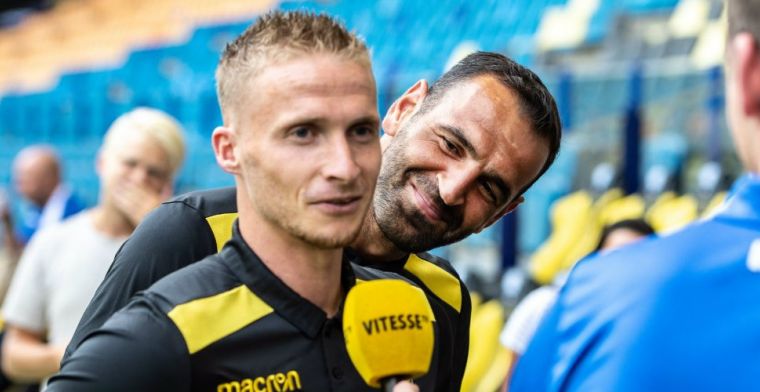 Speculatie over Vitesse-vertrek: 'Kan zomaar voor tien jaar bijtekenen'