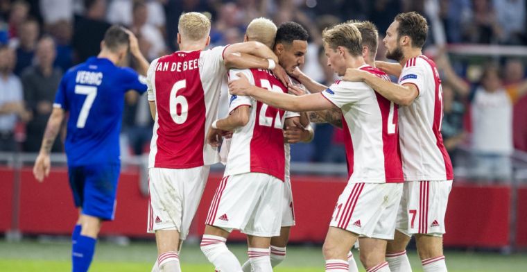 Gelukkige treffers, maar dik verdiende zege: Ajax op weg naar de Champions League