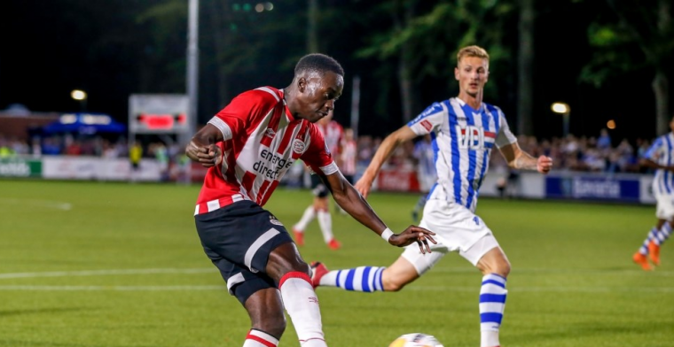 Dolgelukkige PSV-debutant: 'Toen gaf Van Bommel me een seintje'