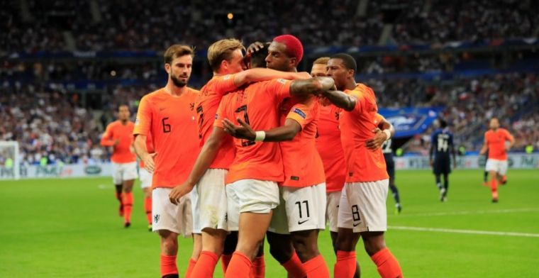 Oranje-routinier ziet veel perspectief: 'De Ajax-talenten zullen stappen maken'