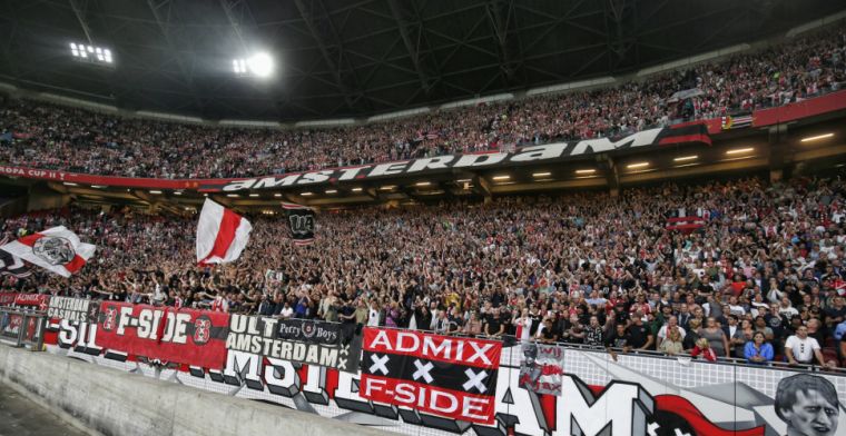 Supportersvereniging Ajax woest om verplichte buscombi: 'Niet eerder meegemaakt'