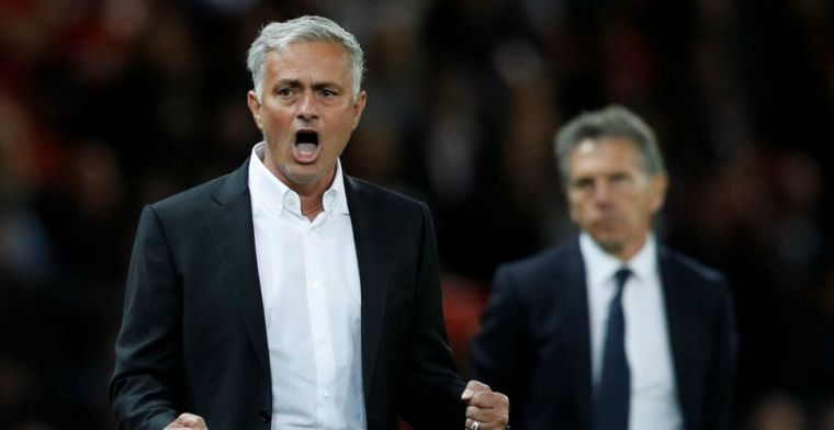 Geïrriteerde Mourinho verlaat persconferentie na 3 minuten: 'Er zijn vele redenen'