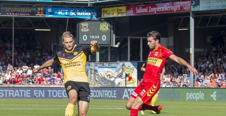 Go Ahead deelt gevoelige tik uit: drie late treffers vellen degradant Roda JC