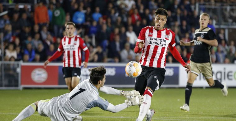 Jong PSV komt terug van achterstand en wint mini-topper tegen Jong Ajax