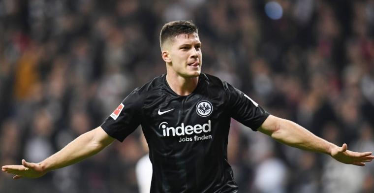 Waanzinnige prestatie Jovic (20): Eintracht-spits scoort maar liefst vijf keer