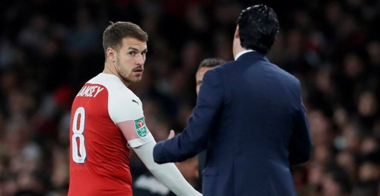 'Verbaasde Ramsey 'past niet meer bij Arsenal' en krijgt geen nieuw contract'