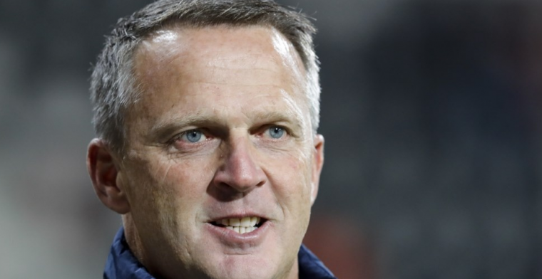 Van Hooijdonk: 'Een van weinige Eredivisie-trainers interessant voor buitenland'