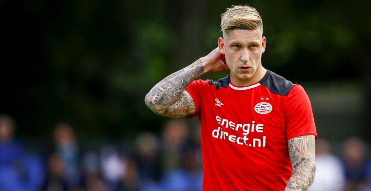 'Buiten PSV en Ajax zouden weinig ploegen bovenin meedraaien in Championship'