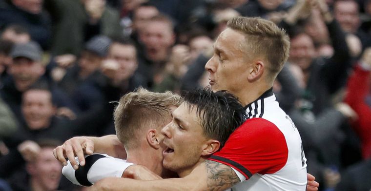 Feyenoord verslaat koploper PSV en laat heel Amsterdam jubelen