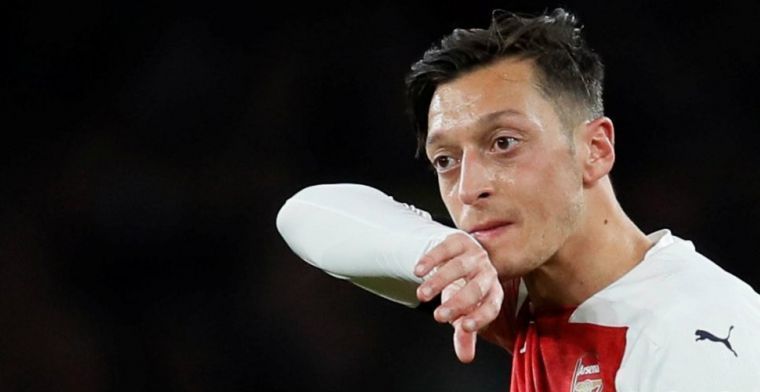 'Arsenal heeft buik vol van Özil: onderhandelingen over transfer van 40 miljoen'