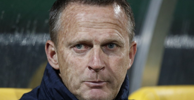Update: 'FC Utrecht ontkent gesprekken met Van den Brom'