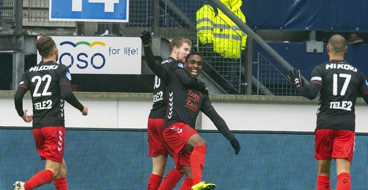 Knotsgek duel in Heerenveen: blunders Hahn, zege FC Utrecht en ingetrokken rood