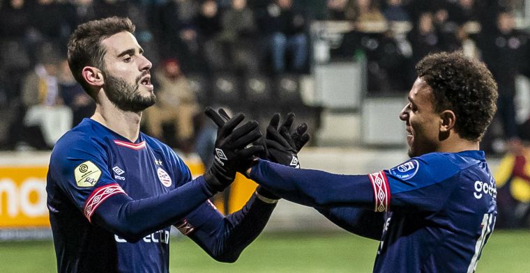 Van Hooijdonk en Vermeulen teleurgesteld in PSV'er: 'Hij blijft steken'