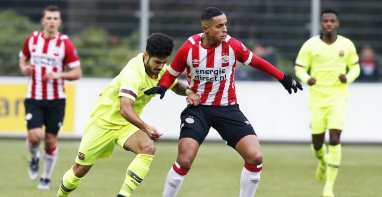 'Beloning voor PSV-talenten: drietal mag mee op trainingskamp naar Qatar'