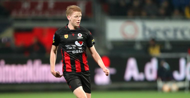 'Schouten kan op het middenveld van Ajax spelen, ook bij PSV zou hij passen'