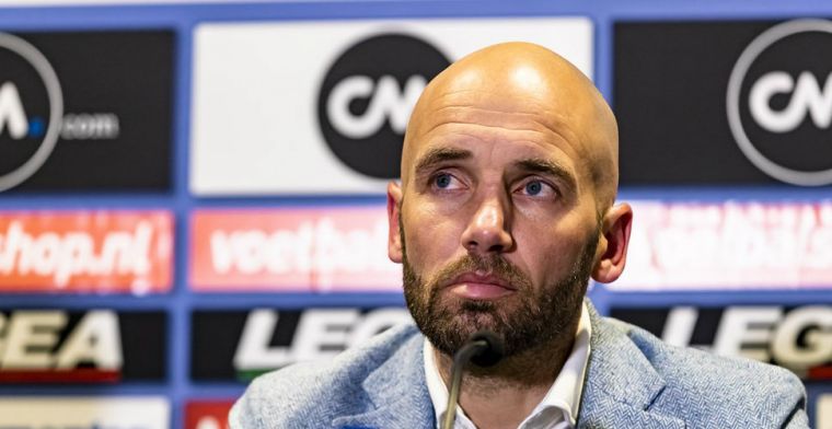 'NAC-nieuws van Derksen: 'doodse' Van der Gaag ontslagen bij nederlaag tegen Ajax'