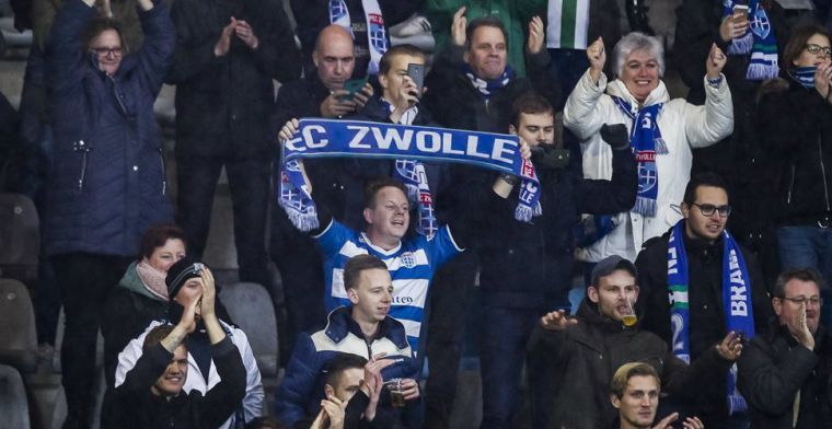 'Ajax wil busreis en catering voor Zwolse fans als geste uit eigen zak betalen'