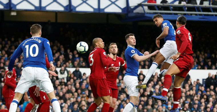 Liverpool faalt tegen aartsrivaal Everton en verspeelt eerste plek aan Man City