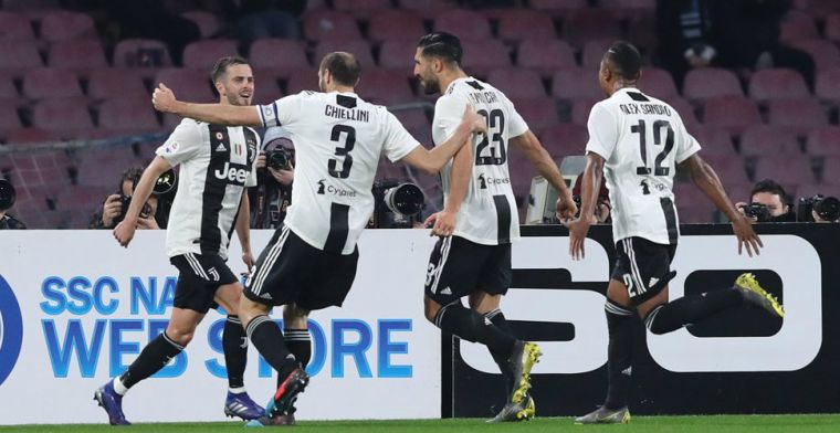 Juventus wint verhitte ontmoeting in Napels: twee rode kaarten en gemiste penalty