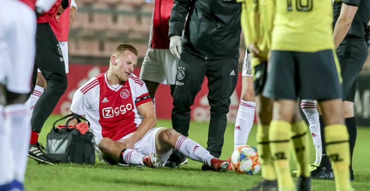 De Boer te grote sta-in-de-weg: Jong Ajax verspeelt punten en verliest De Wit