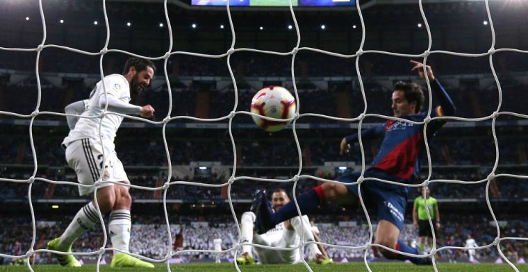 Real Madrid ontsnapt dankzij Benzema aan blamage tegen hekkensluiter