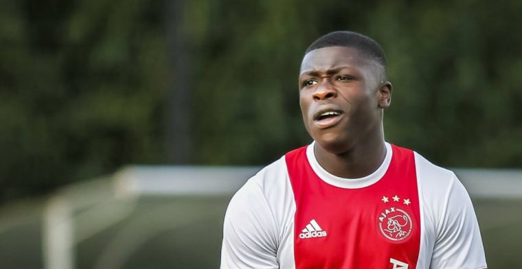 'Ik wil debuteren bij Ajax en hoop in Oranje te spelen als ik 18 of 19 ben'