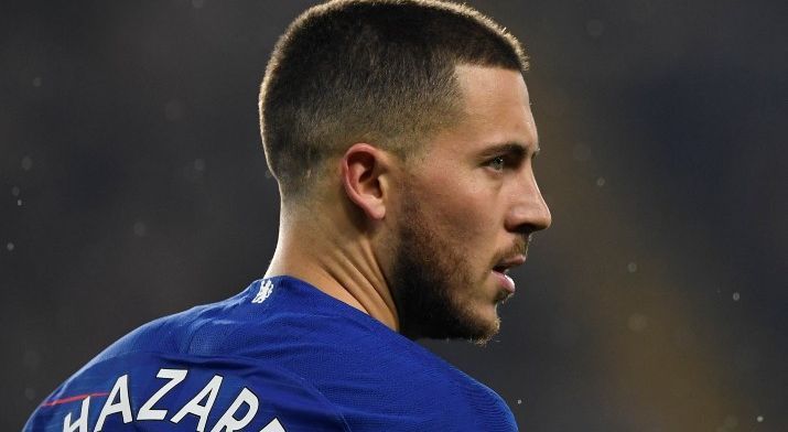 'Hazard weigert nieuwe contractonderhandelingen en zet Chelsea voor het blok'
