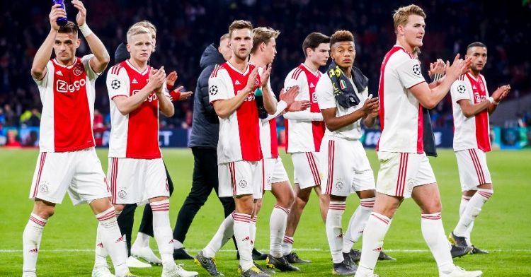 'Vanaf nu is Ajax kampioen, Het feest kan alvast voorbereid gaan worden'
