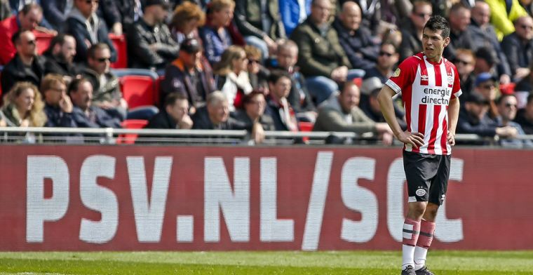 Lozano versiert penalty voor PSV: Scheidsrechters trappen er altijd in