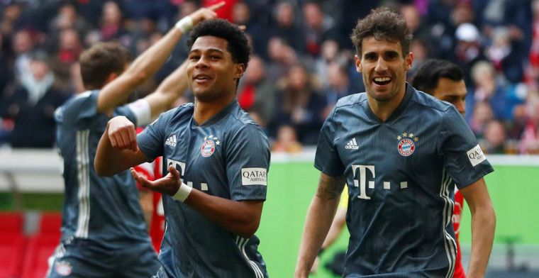 Bayern München scoort vier keer en neemt koppositie weer over van Dortmund