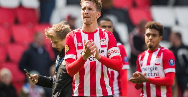 'PSV wil De Jong nog één jaar houden en accepteert alleen 'enorm hoog bedrag''