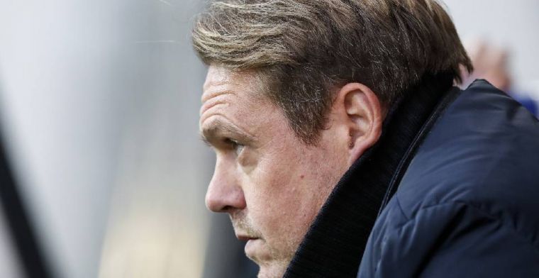 Jong Ajax slacht Almere City met 8-0: 'Het lijkt alsof je zelf niets meer kunt'