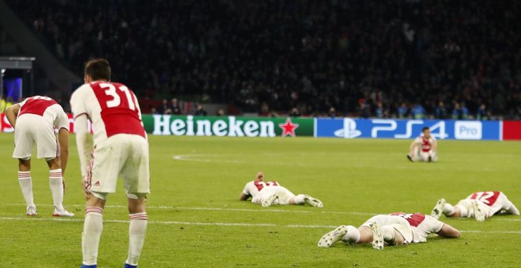 Fans steken Ajax hart onder de riem: 'Jullie bleven de wereld verbazen'