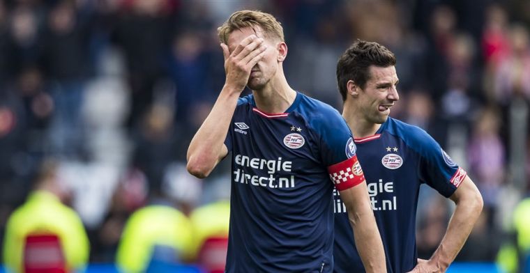 PSV legt zich neer bij titel Ajax: '14 doelpunten gaat nooit meer gebeuren'