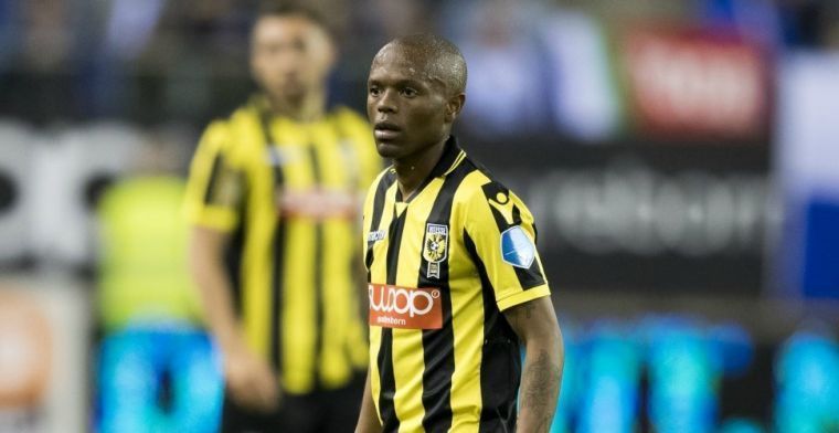'Transferdrukte bij Vitesse: viertal moet weg, Serero en Karavaev willen transfer'