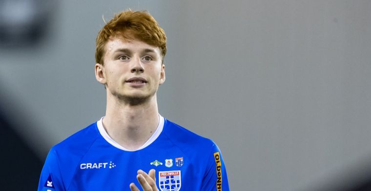 'Toptalent Van den Berg (17) ontbreekt op training PEC: transfer aanstaande'