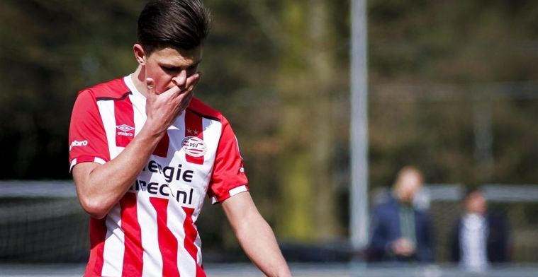 Talentvolle PSV-verdediger krijgt eerste profcontract en tekent voor twee jaar