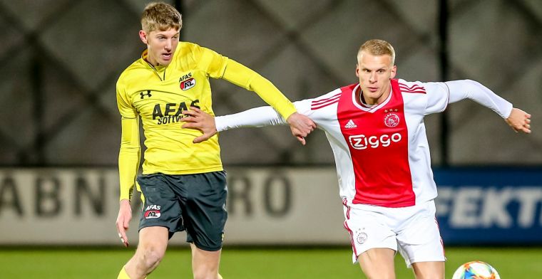 AZ stuurt middenvelder op huurbasis naar Leeuwarden: 'Maak ons gek!'