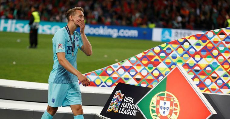 'Verrassende wending: Sevilla doet beter aanbod en lijkt De Jong in te lijven'