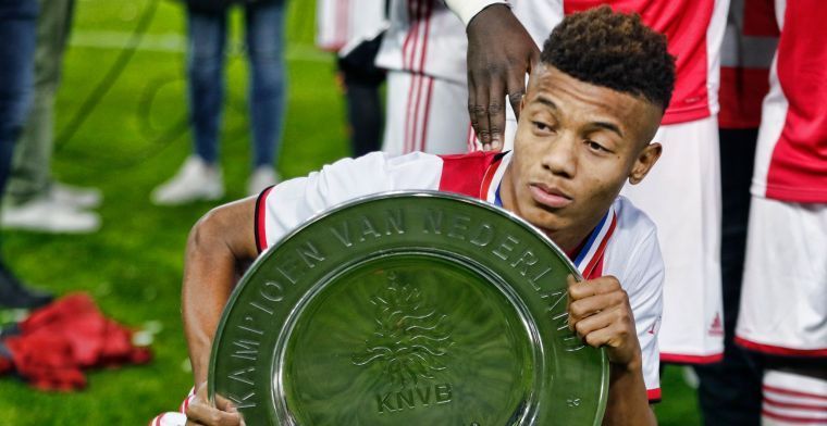 'Drie Europese topclubs informeren naar Neres: Ajax vraagt 50 miljoen euro'