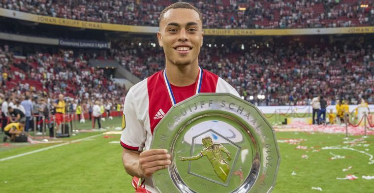 Ajax-talent over toekomst: 'Nederlands elftal roept me niet op, dus geen keuze'
