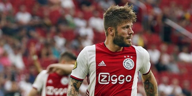 'Einde aan Schöne-tijdperk bij Ajax: middenvelder verlaat Ajax na zeven jaar'