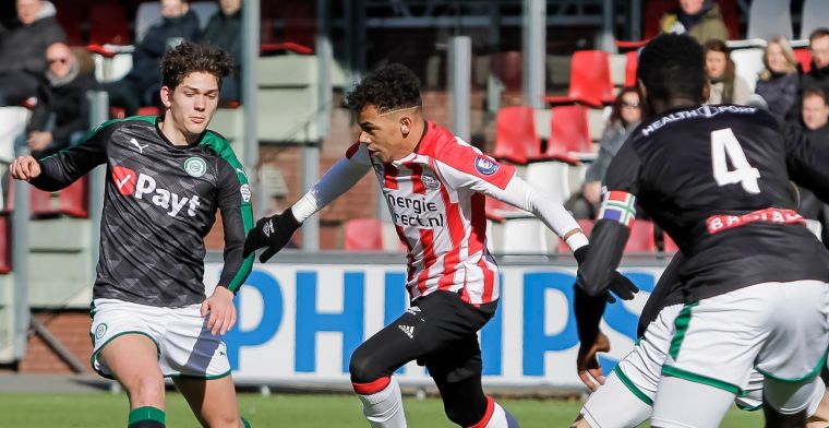 PSV-talent tekent tot medio 2022: 'Wat Memphis heeft meegemaakt, echt mooi'